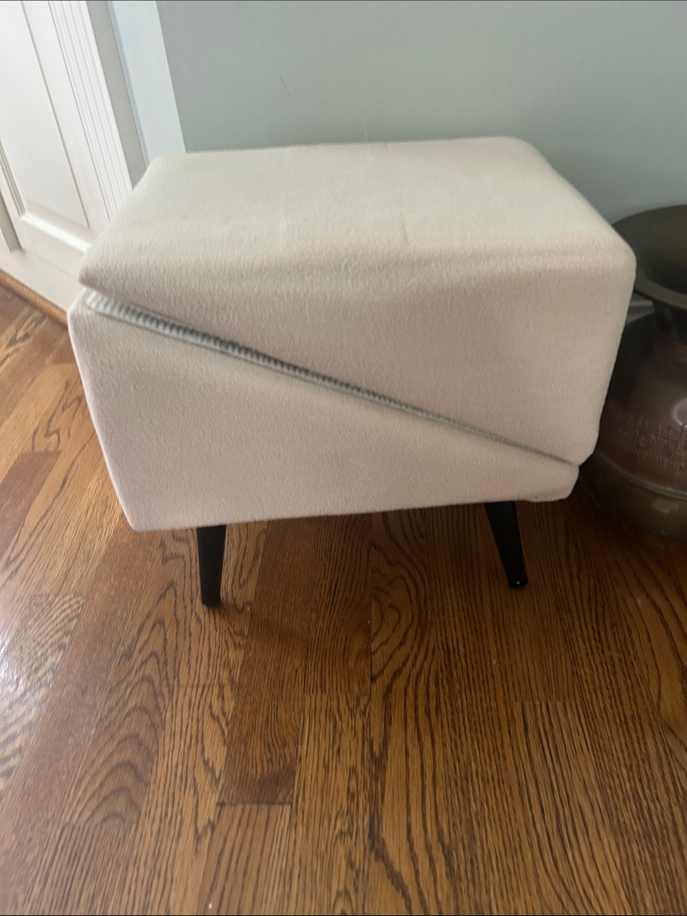 Pet Mobility Ramp 2-in-1 Small Beige Upholstered Accent Ottoman with Black Legs